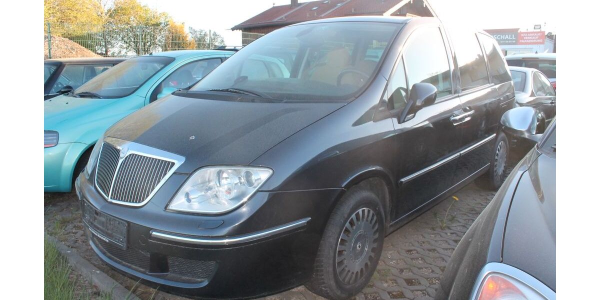 Lancia Phedra 221.145 km 990 &euro; Holzkirchen bei München 83607