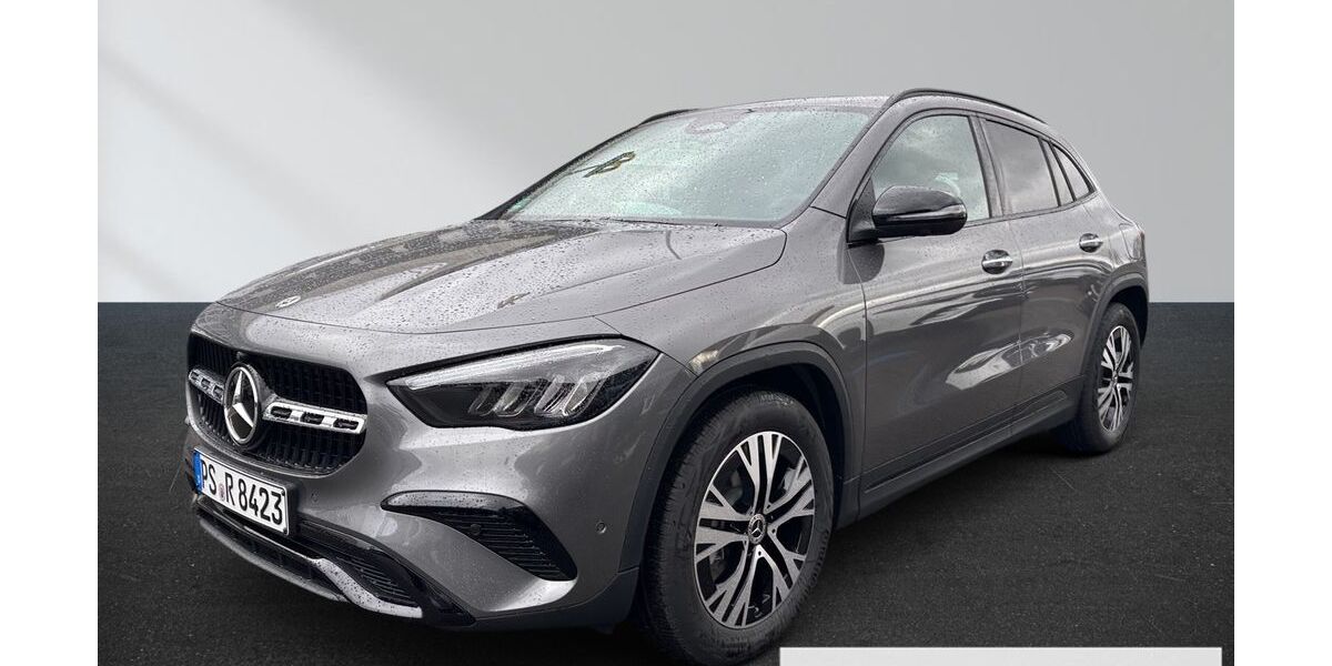 Mercedes-Benz GLA 180 9.000 km 42.900 &euro; Zweibrücken 66482