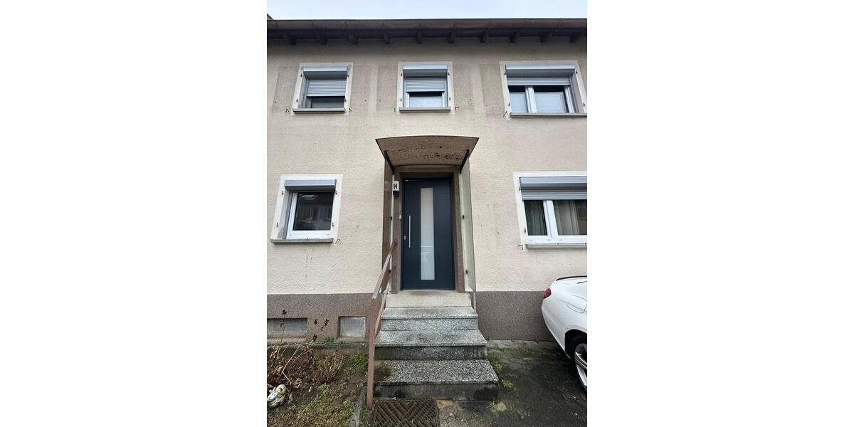 Erdgeschoßwohnung Esslingen am Neckar Oberesslingen - 3 Zimmer, 63 m&sup2;, 990&euro; | Angebot:25177953