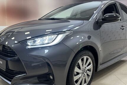 Mazda 2 23.803 km 18.850 &euro; Oberhausen 46149