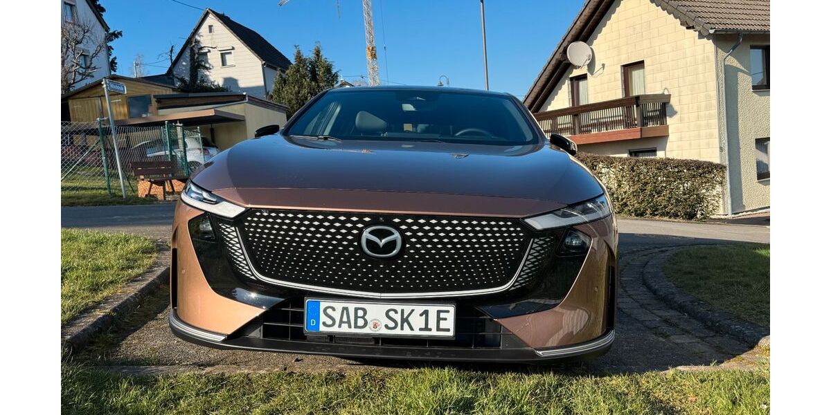 Mazda 6e 5.500 km 34.400 &euro; Schillingen 54429