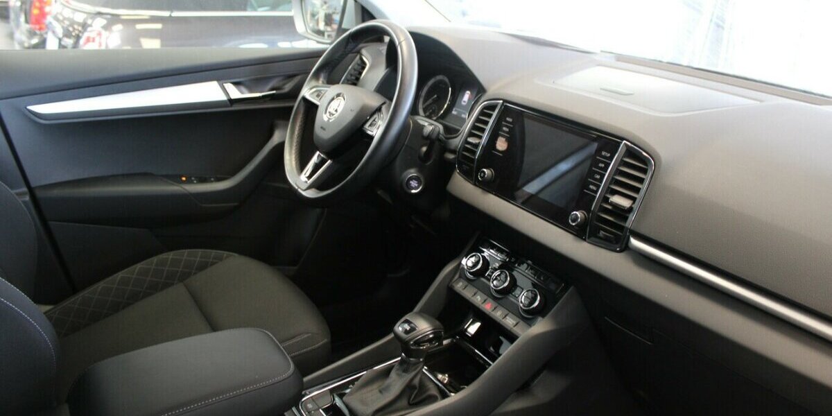 Skoda Karoq 1.5 TSI ACT DS 29.998 km 21.980 &euro; Euskirchen 53881