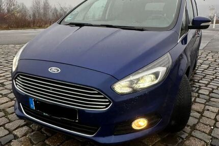 Ford S-Max 199.950 km 9.790 &euro; Frohburg 04654