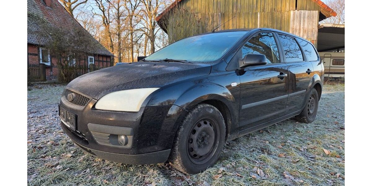 Ford Focus 169.000 km 900 &euro; Warpe 27333