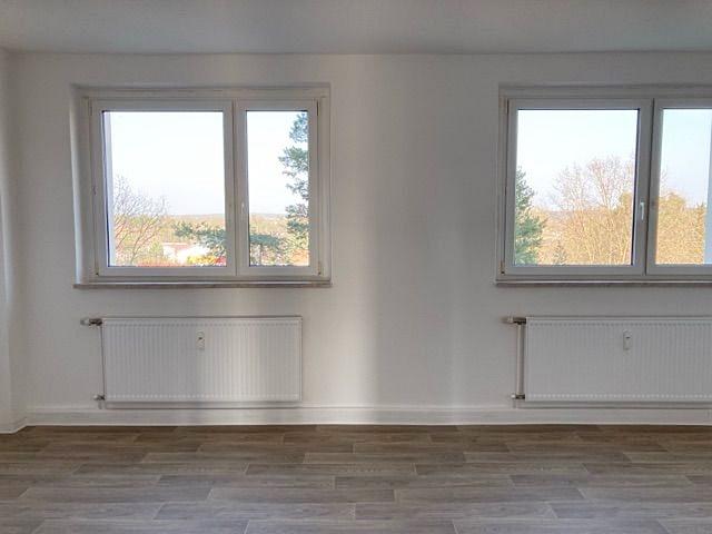 Etagenwohnung Hermsdorf - 3 Zimmer, 73 m&sup2;, 425&euro; | Angebot:26143762