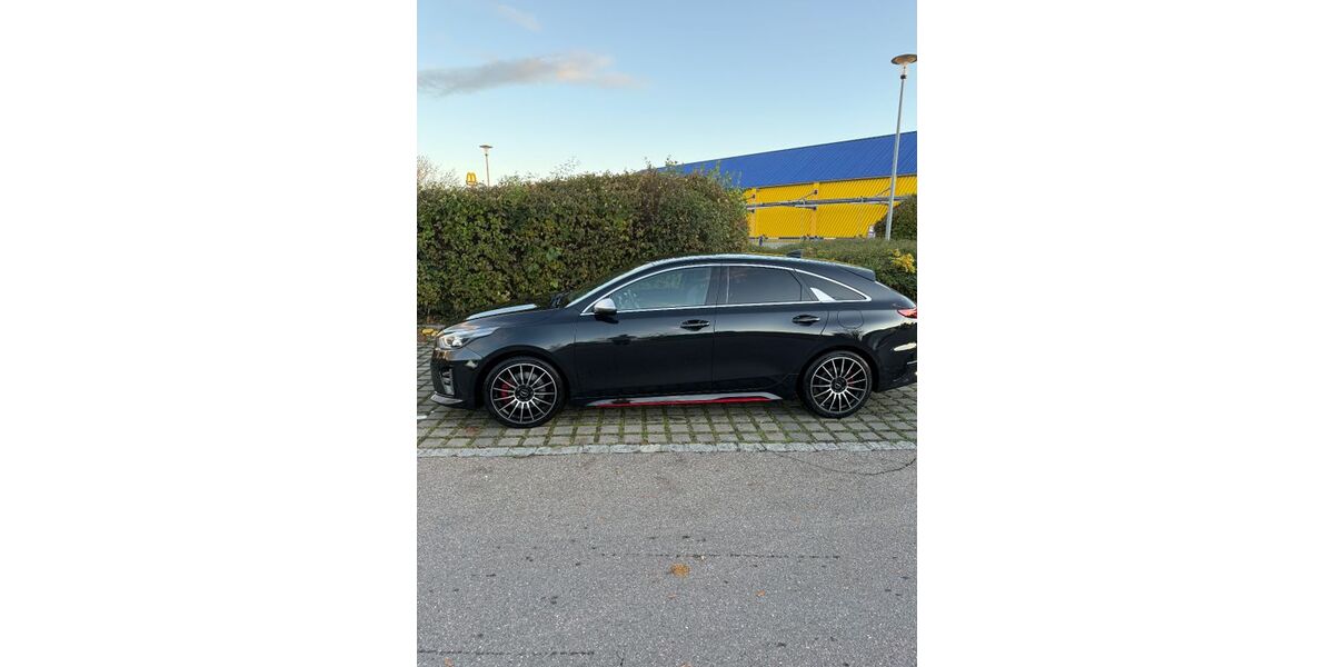 Kia pro ceed / ProCeed 67.978 km 22.990 € Leipheim 89340