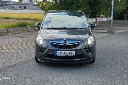 Opel Zafira 278.000 km 5.999 &euro; Staffel 65556