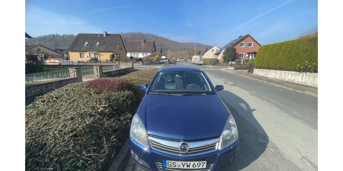 Opel Astra 197.700 km 2.700 &euro; Goslar 38640