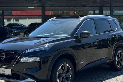 Nissan X-Trail 22.556 km 33.290 &euro; Leer 26789