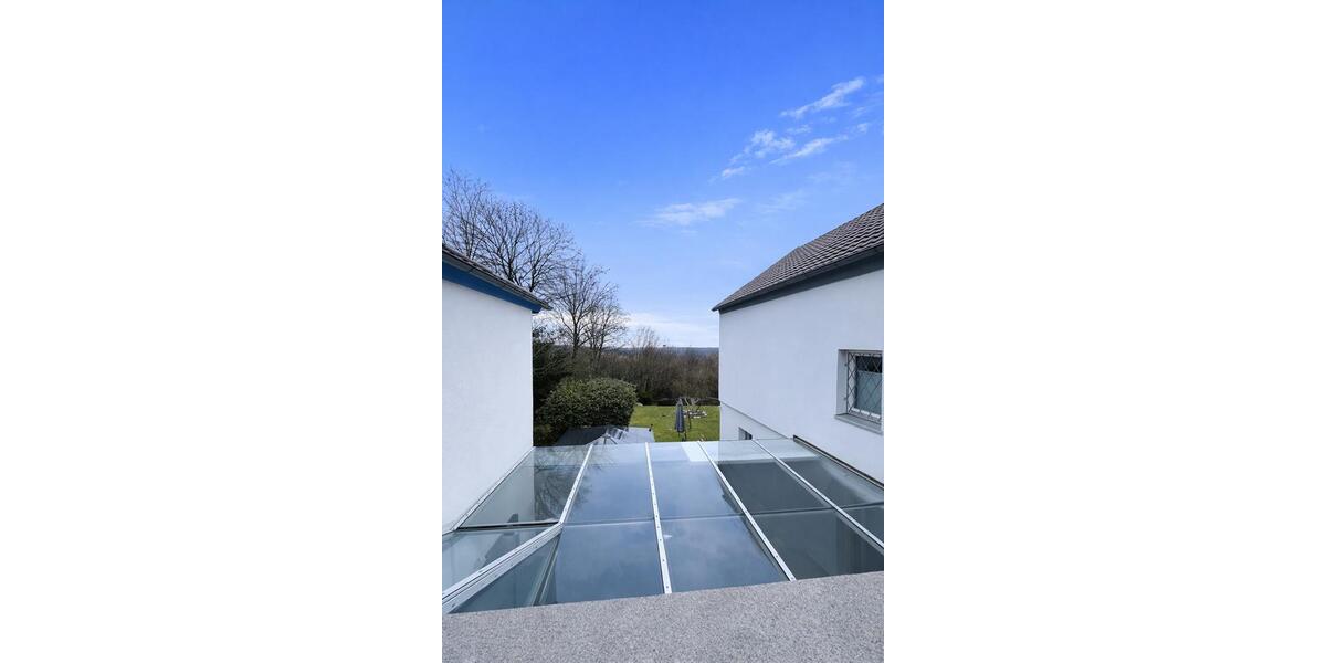 Mehrfamilienhaus, Wohnhaus Würzburg Heuchelhof - 10 Zimmer, 280 m&sup2;, 949.000&euro; | Angebot:25993947