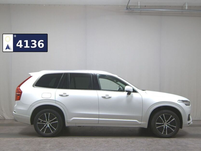 XC90
