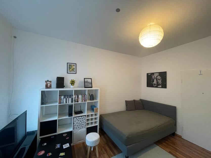 Vollmöblierte 1-Zimmer-Wohnung in Erfurt-Ilversgehofen zimmer