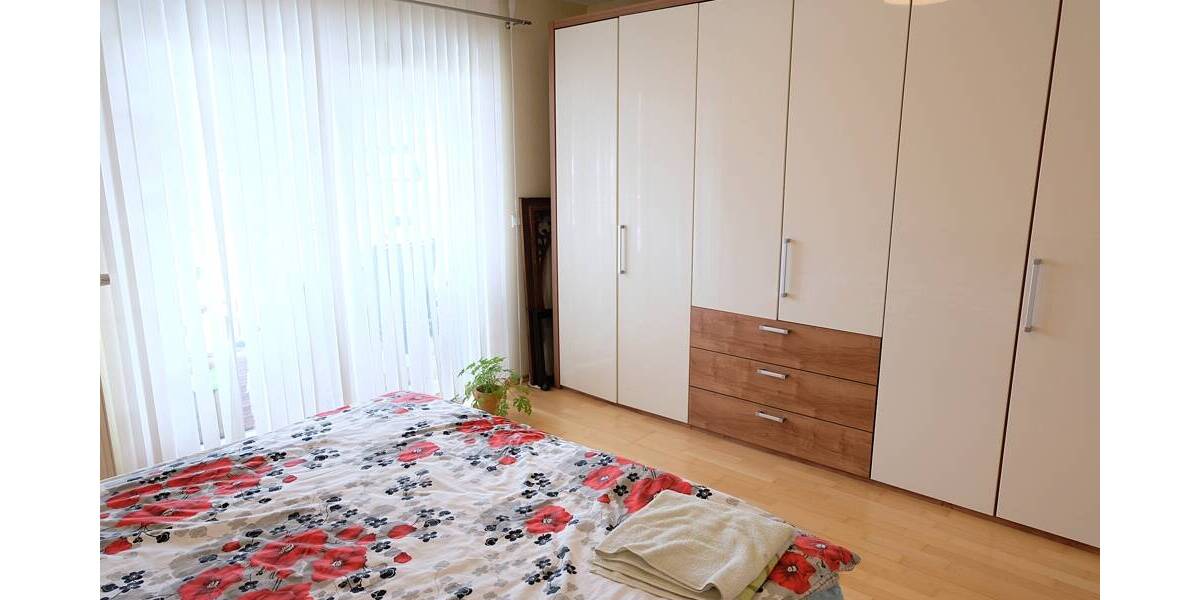 Etagenwohnung Rotenburg an der Fulda Rotenburg - 4 Zimmer, 111 m&sup2;, 310.000&euro; | Angebot:26318669