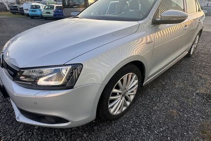 VW Jetta 196.000 km 6.990 &euro; Hanau 63452