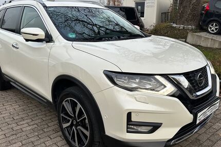 Nissan X-Trail 76.321 km 19.900 &euro; München OT Trudering-Riem 81825
