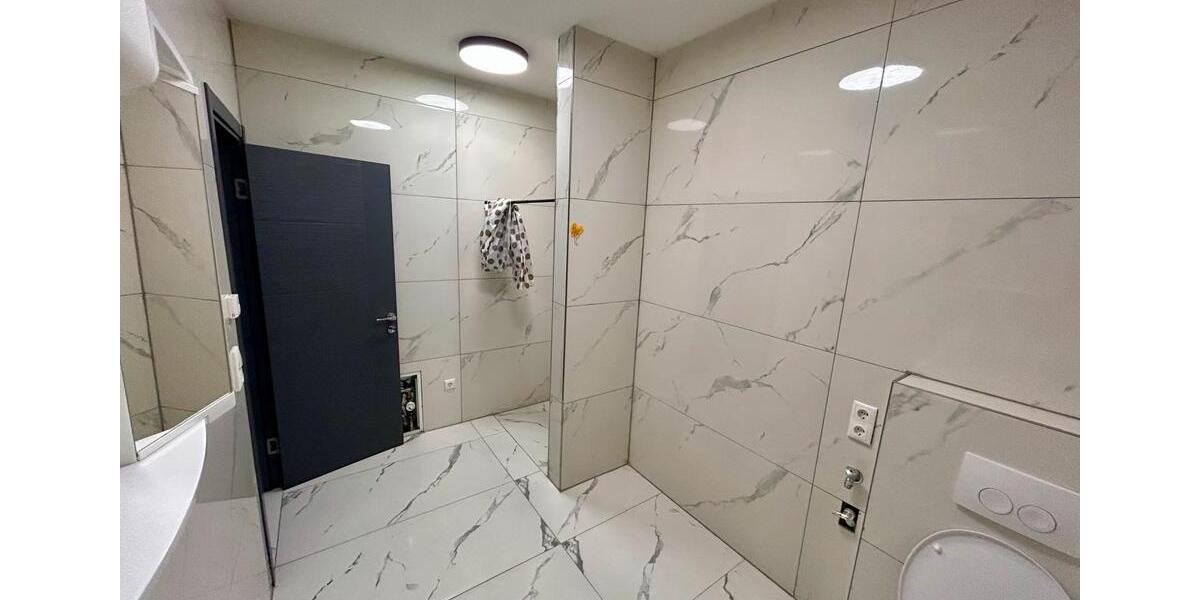 Etagenwohnung Hildburghausen - 2 Zimmer, 55 m&sup2;, 650&euro; | Angebot:25989734