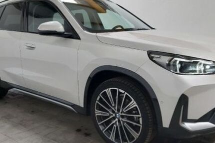BMW X1 33.638 km 41.990 &euro; Dessau direkt an der A9 06842