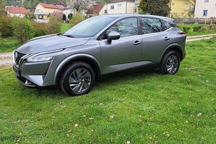Nissan Qashqai 98.000 km 16.900 &euro; Deggendorf 94469