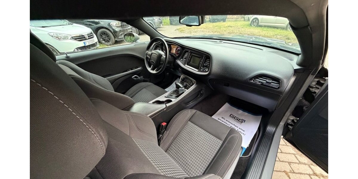 Dodge Challenger 108.000 km 21.500 &euro; Rudolstadt 07407