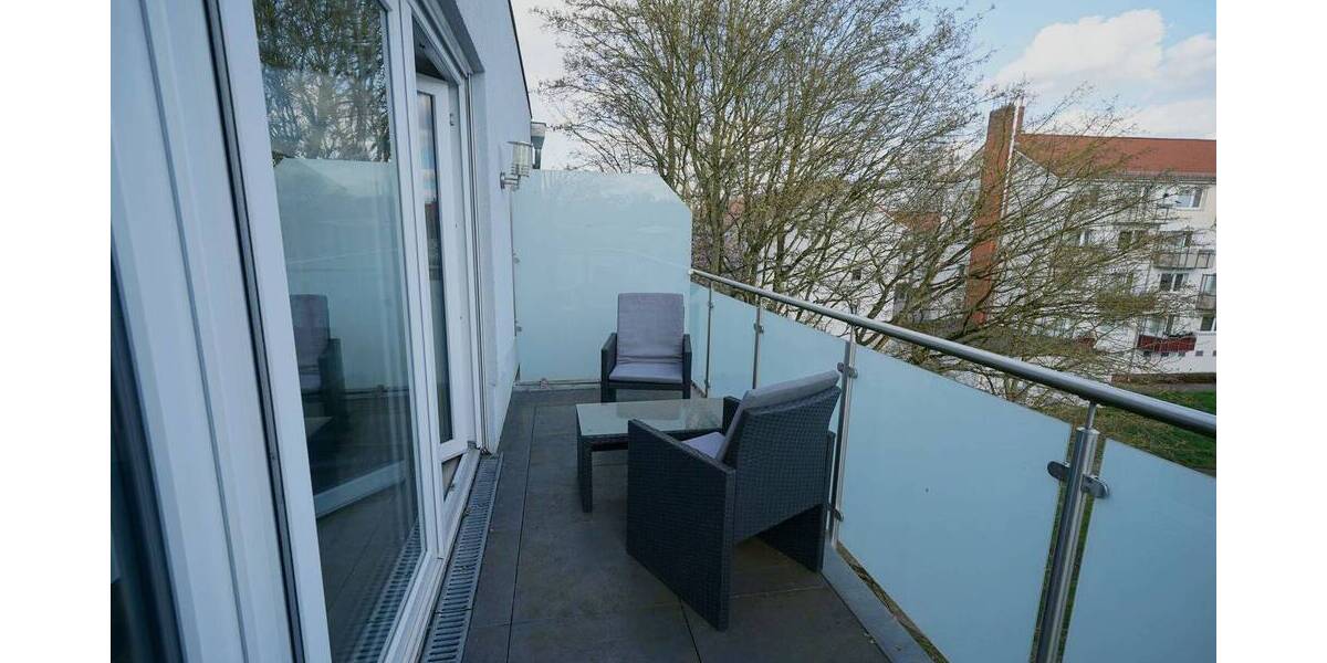 Etagenwohnung Bremen Woltmershausen - 2 Zimmer, 73 m&sup2;, 1.590&euro; | Angebot:26064588