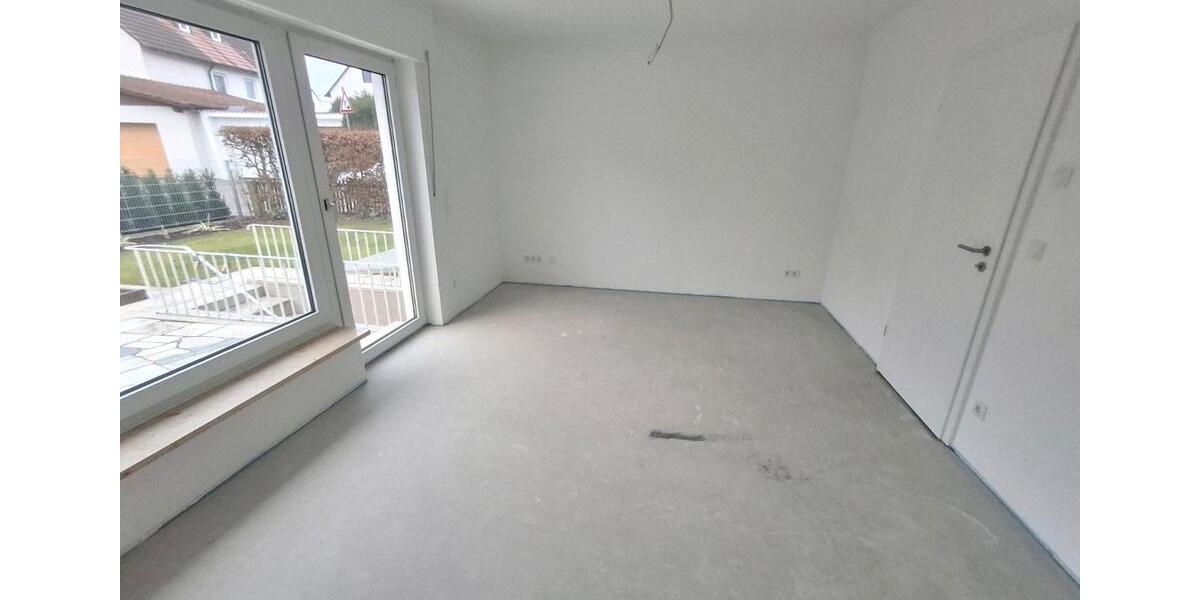 Reihenhaus Ingolstadt Nordost - 4 Zimmer, 112 m&sup2;, 1.700&euro; | Angebot:24706300