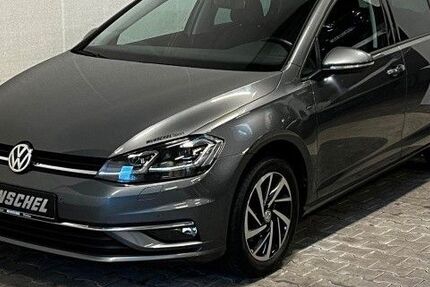 VW Golf 69.250 km 16.294 € Roeslau 95195