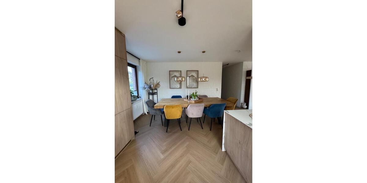 Erdgeschoßwohnung Vechelde - 3 Zimmer, 100 m&sup2;, 289.000&euro; | Angebot:26907726