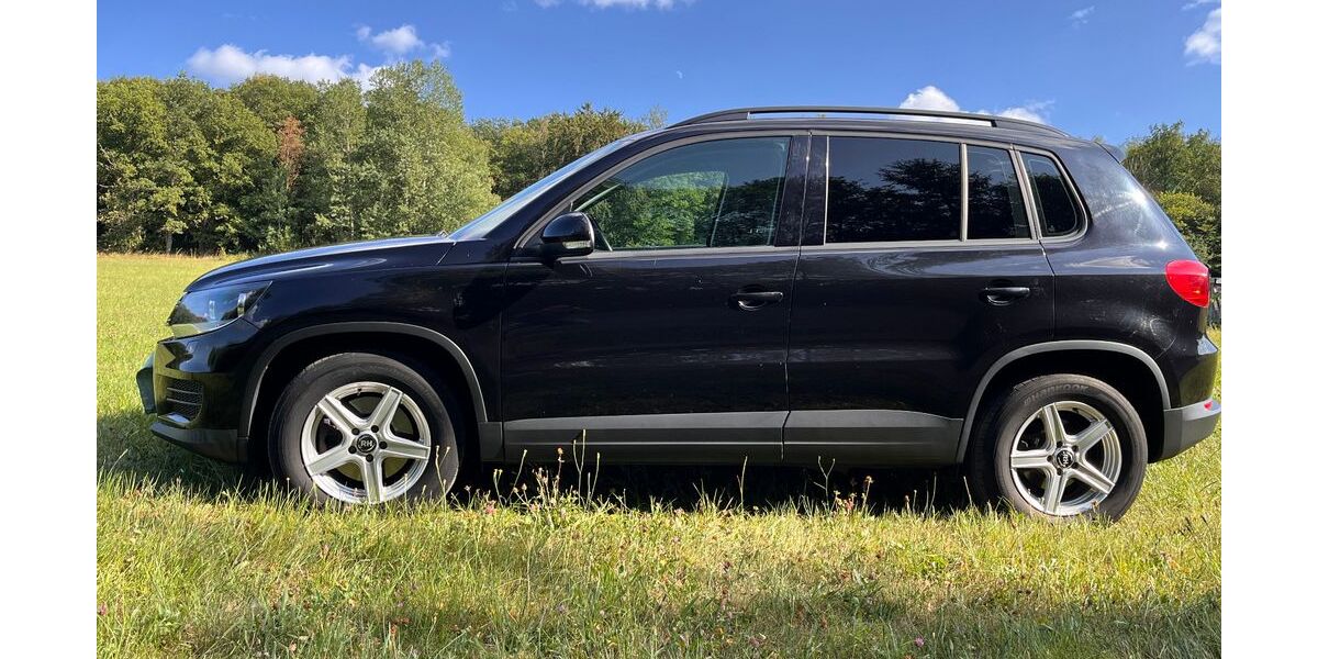 VW Tiguan 151.000 km 8.600 &euro; Burbach 57299