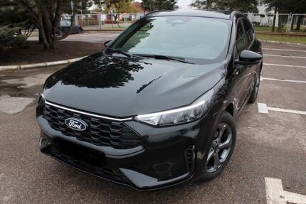 Ford Kuga 6.500 km 28.500 € Berlin 13349