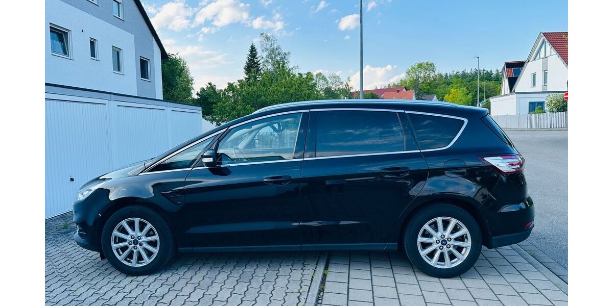 Ford S-Max 226.000 km 9.200 &euro; Katzwang 90455