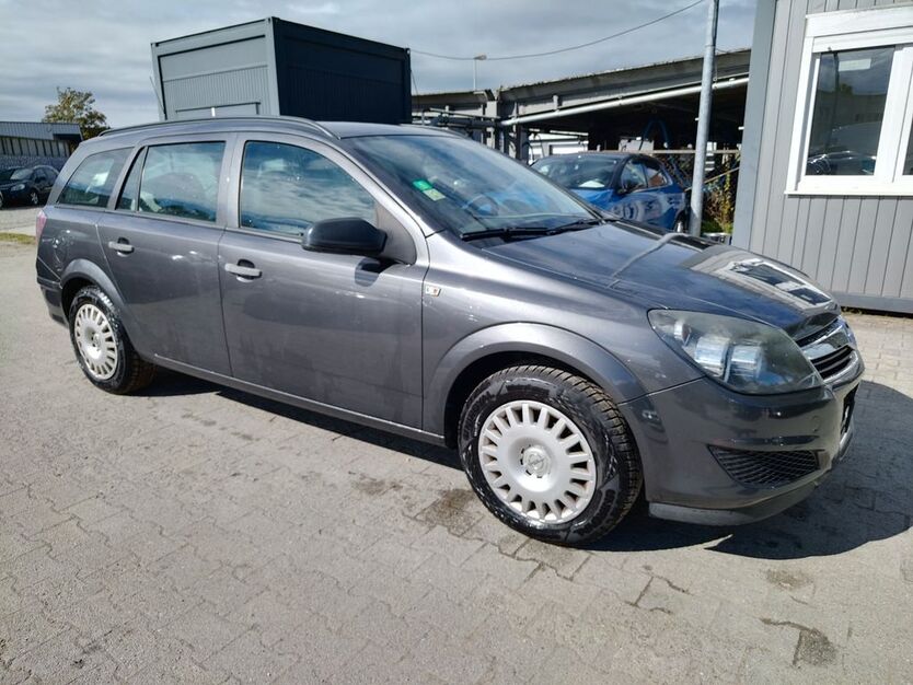 Opel Astra 215.000 km 2.350 € Diepoldshofen 88299