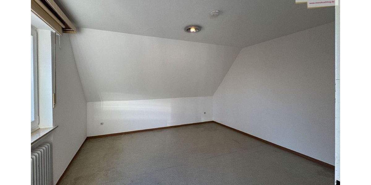 Einfamilienhaus Goldenstedt - 8 Zimmer, 232 m&sup2;, 319.000&euro; | Angebot:25738567