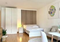 Vollmöblierte 1-Zimmer-Wohnung mit Balkon & TG-Stellplatz - Nähe MTU, ZF, Airbus & DHBW!