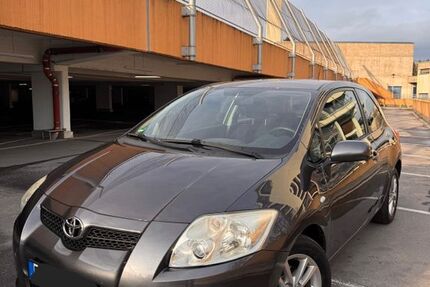 Toyota Auris 106.341 km 5.249 &euro; Esslingen 73732