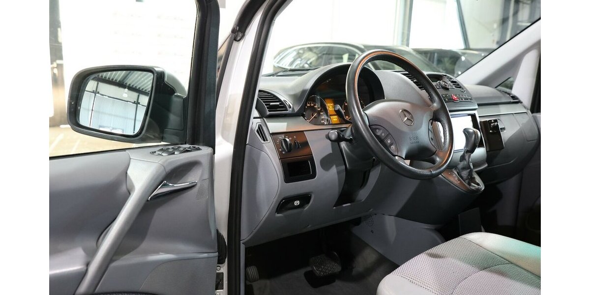 Mercedes-Benz Viano 2.2 CDI EDITION LANG / 6-SITZE / AUTOMATIK 132.000 km 21.777 &euro; Hamm 59077