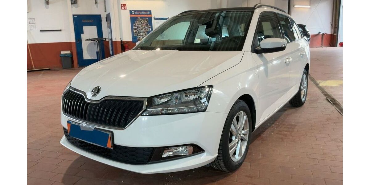 Skoda Fabia 61.187 km 12.990 &euro; Taucha bei Leipzig 04425