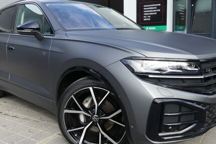 VW Touareg 10.898 km 74.800 € Berlin 13156