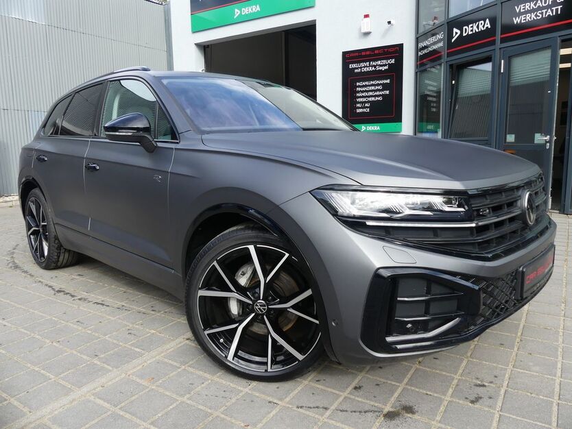 VW Touareg 10.898 km 74.800 € Berlin 13156