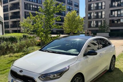 Kia pro ceed / ProCeed 87.000 km 17.500 &euro; Berlin 12357
