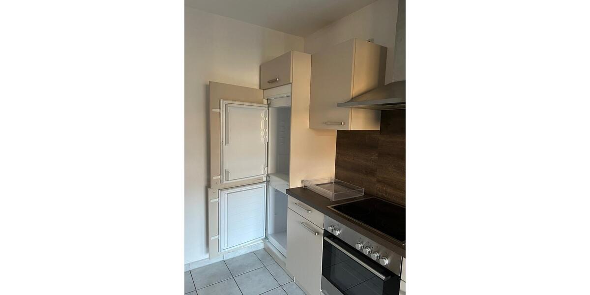 2 Raum WHG - Mythenstadt Thale- Einbauküche- Balkon- Stellplatz 2 zimmer