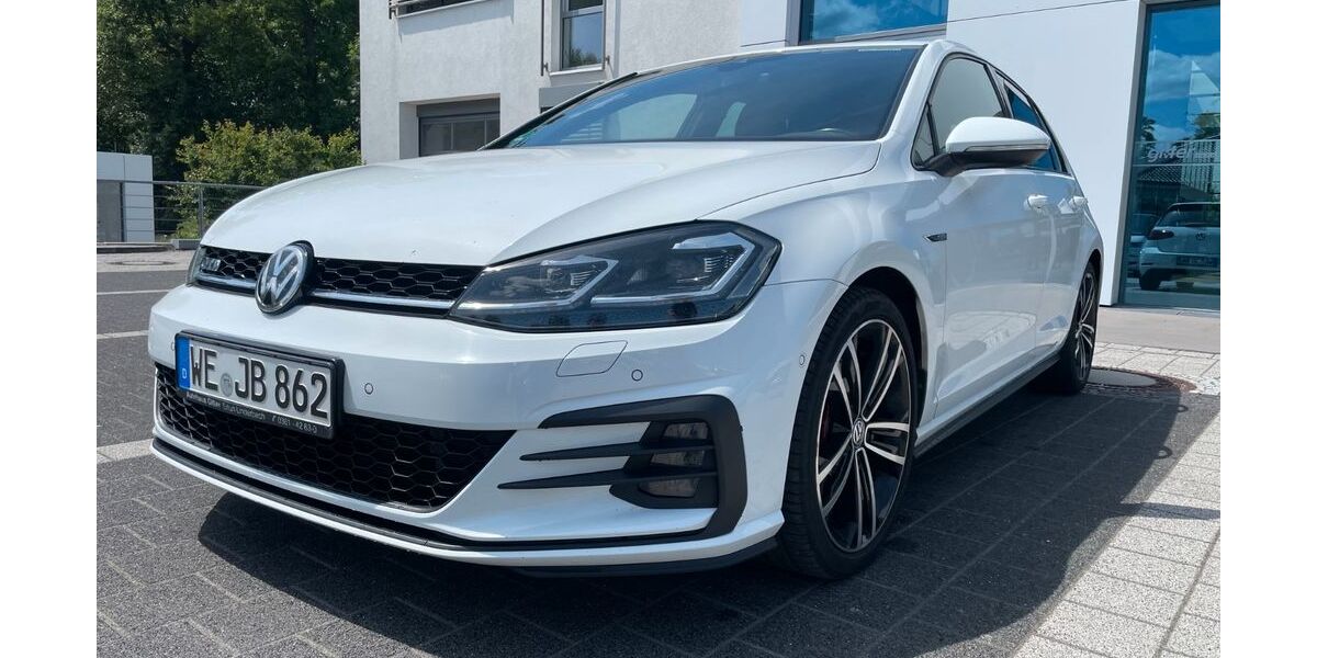 VW Golf 158.000 km 15.900 &euro; Weimar 99423