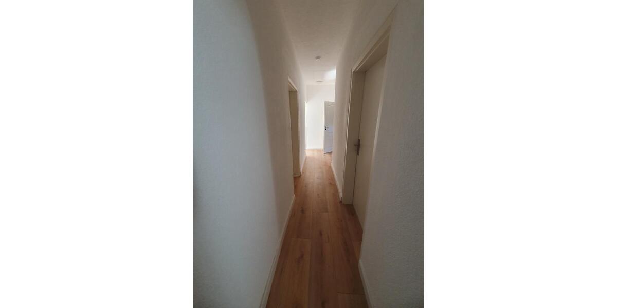 Einfamilienhaus Abenberg - 7 Zimmer, 194 m&sup2;, 325.000&euro; | Angebot:26049161