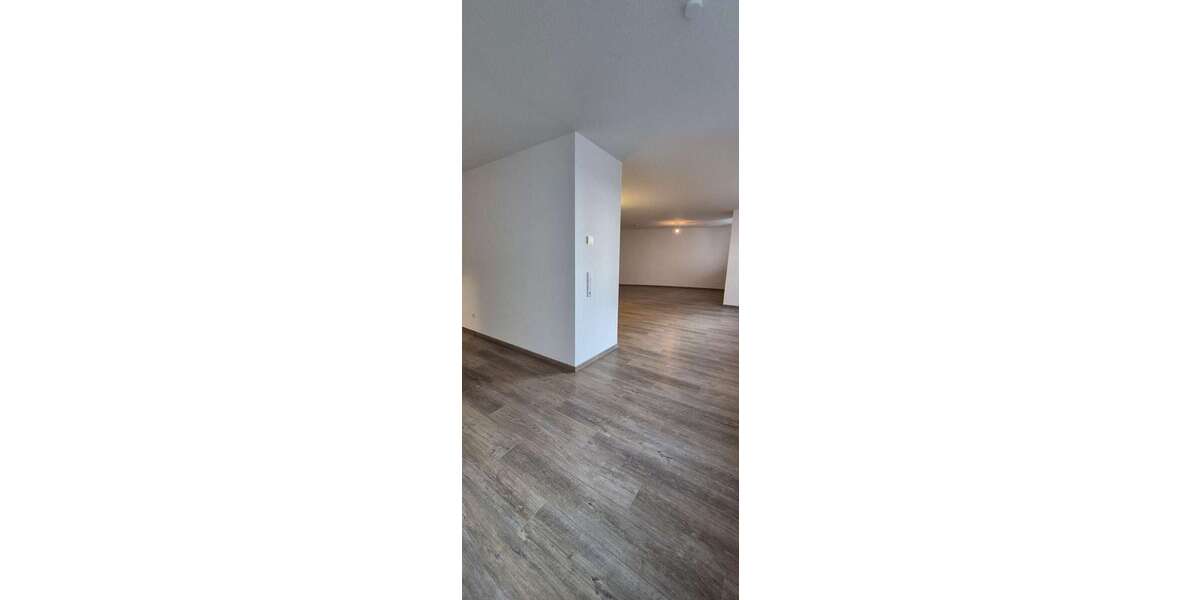 Etagenwohnung Bretten - 4 Zimmer, 126 m&sup2;, 995&euro; | Angebot:26603620