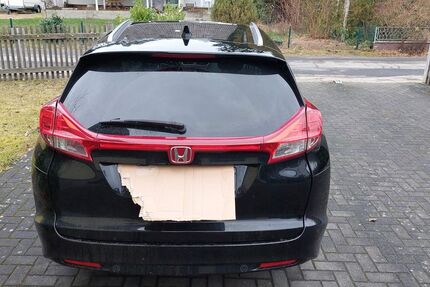 Honda Civic 180.000 km 8.200 &euro; Faßberg 29328