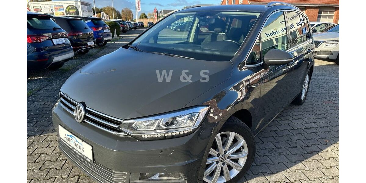 VW Touran 107.000 km 19.499 &euro; Aurich 26607