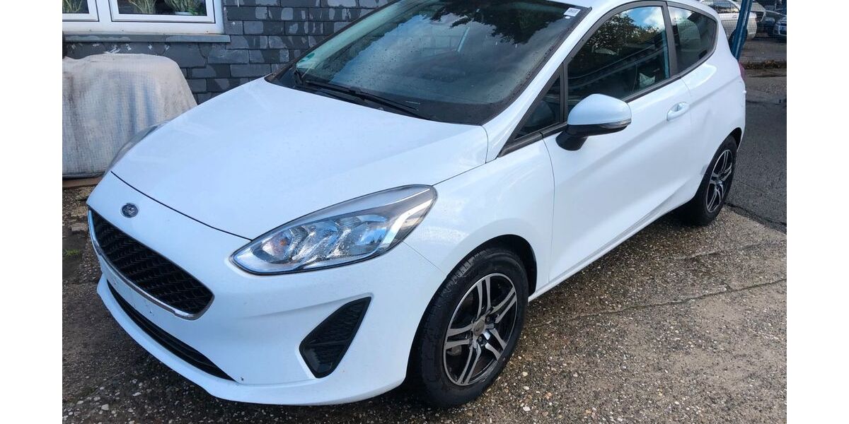 Ford Fiesta 81.200 km 7.690 &euro; Düsseldorf 40231