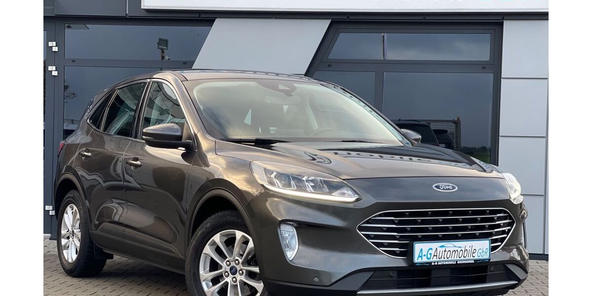 Ford Kuga 106.000 km 20.500 &euro; Georgsheil 26624