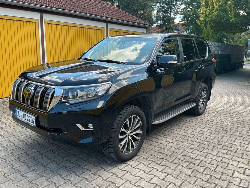 Land Cruiser