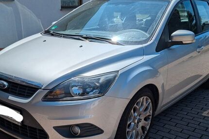 Ford Focus 216.600 km 2.200 &euro; Dunningen 78655