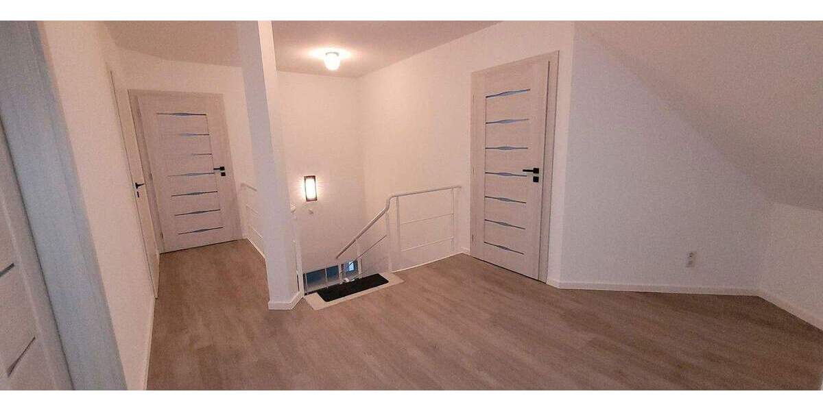 Grosszügiges Architektenhaus in reizvoller Lage von Schwerin 5 zimmer